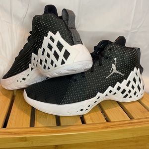 Size 11.5 Nike Jordan Jumpman Diamond Mid Basketball Shoes